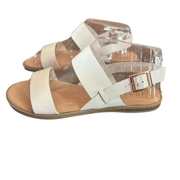 Journee Collection Lavine White Sandal Size 7 - Picture 7 of 11